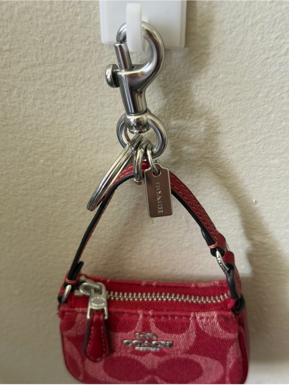 Red Bag Charm Coach Keychain - Picture 5 of 12